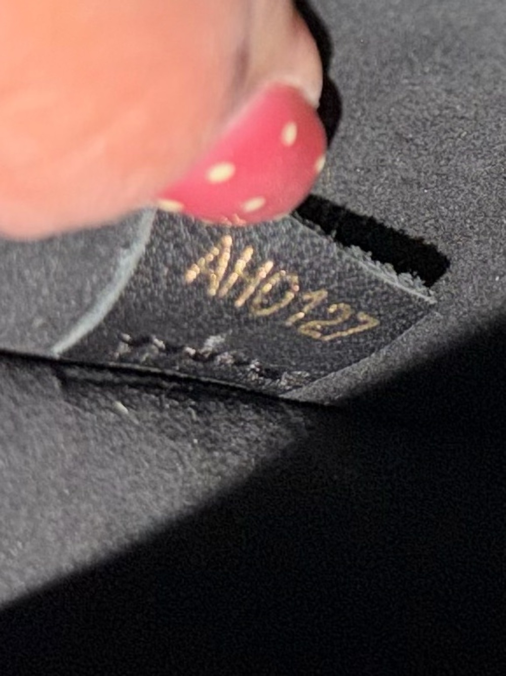 Authentic LV Victoire Monogram - Picture 16 of 16